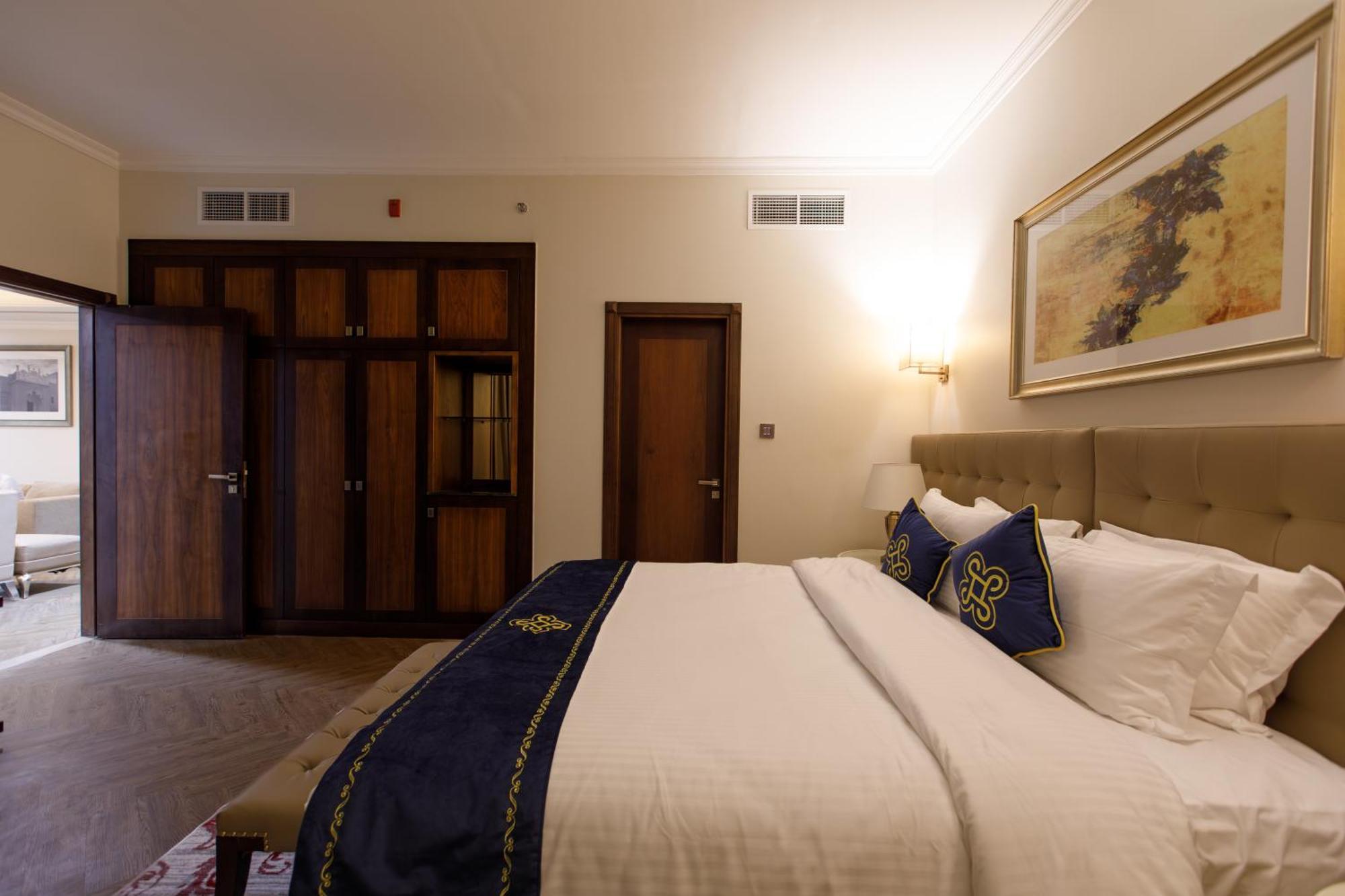 Seven Seas Hotel Дубай Екстериор снимка