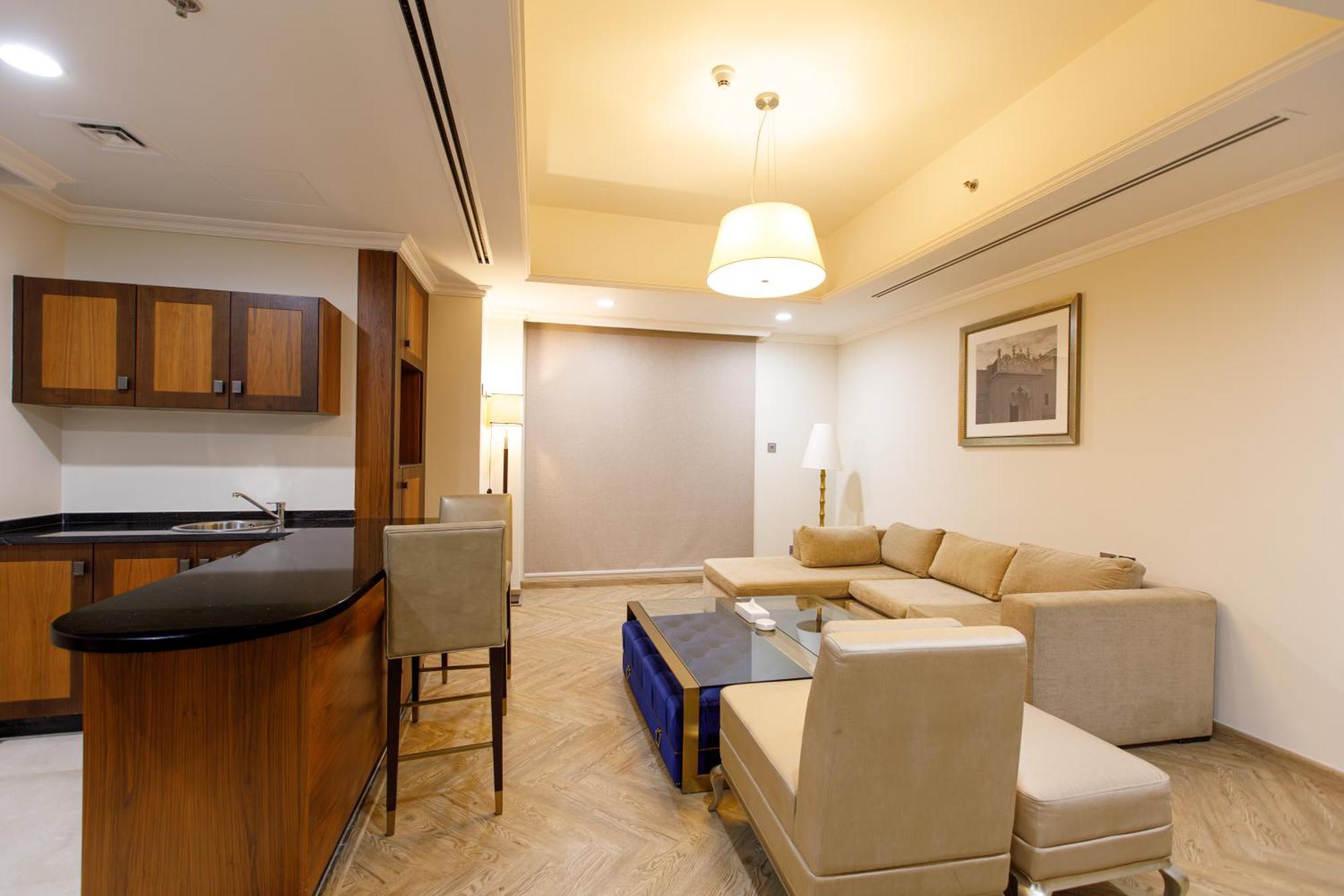 Seven Seas Hotel Дубай Екстериор снимка