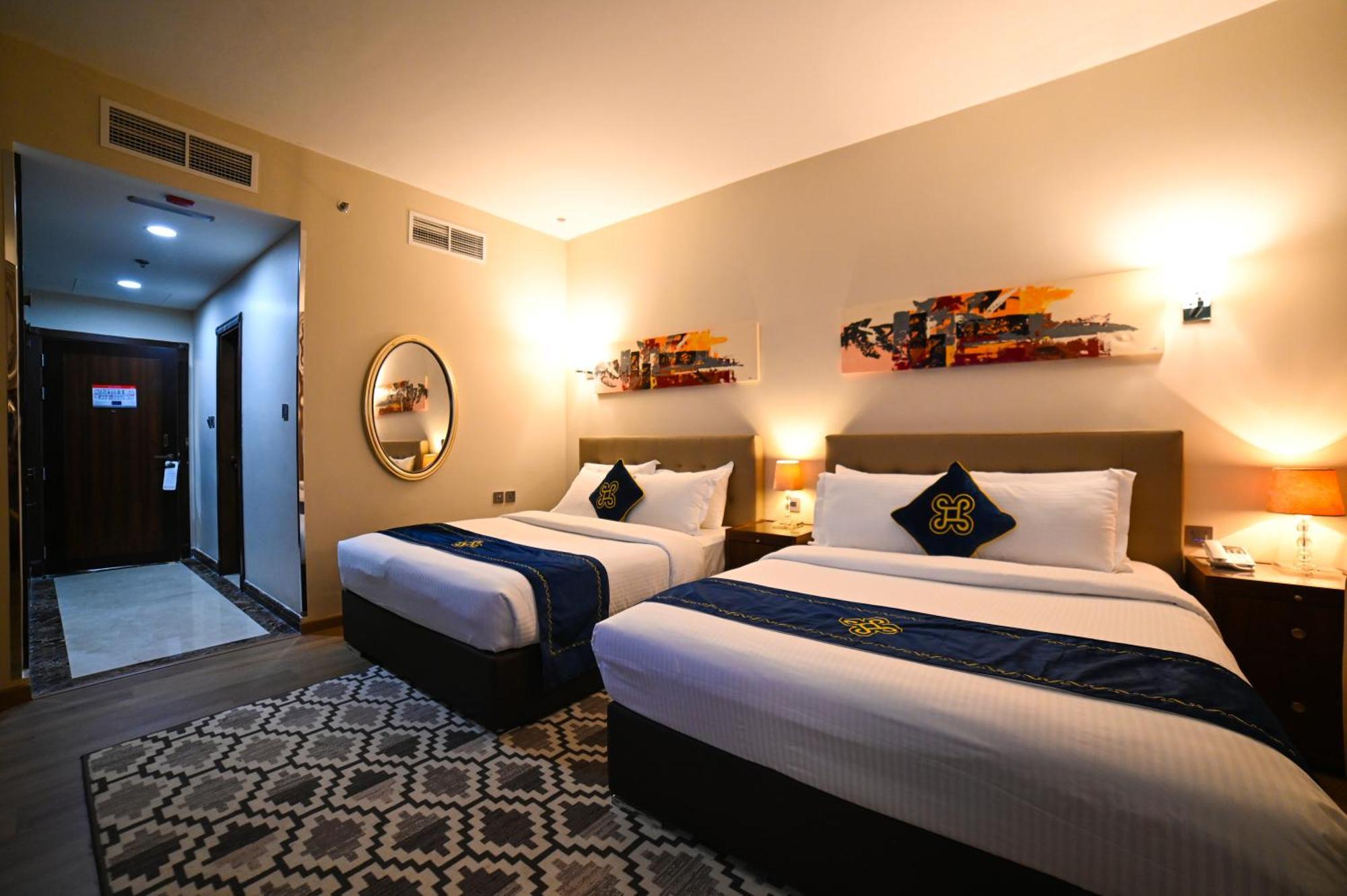 Seven Seas Hotel Дубай Екстериор снимка