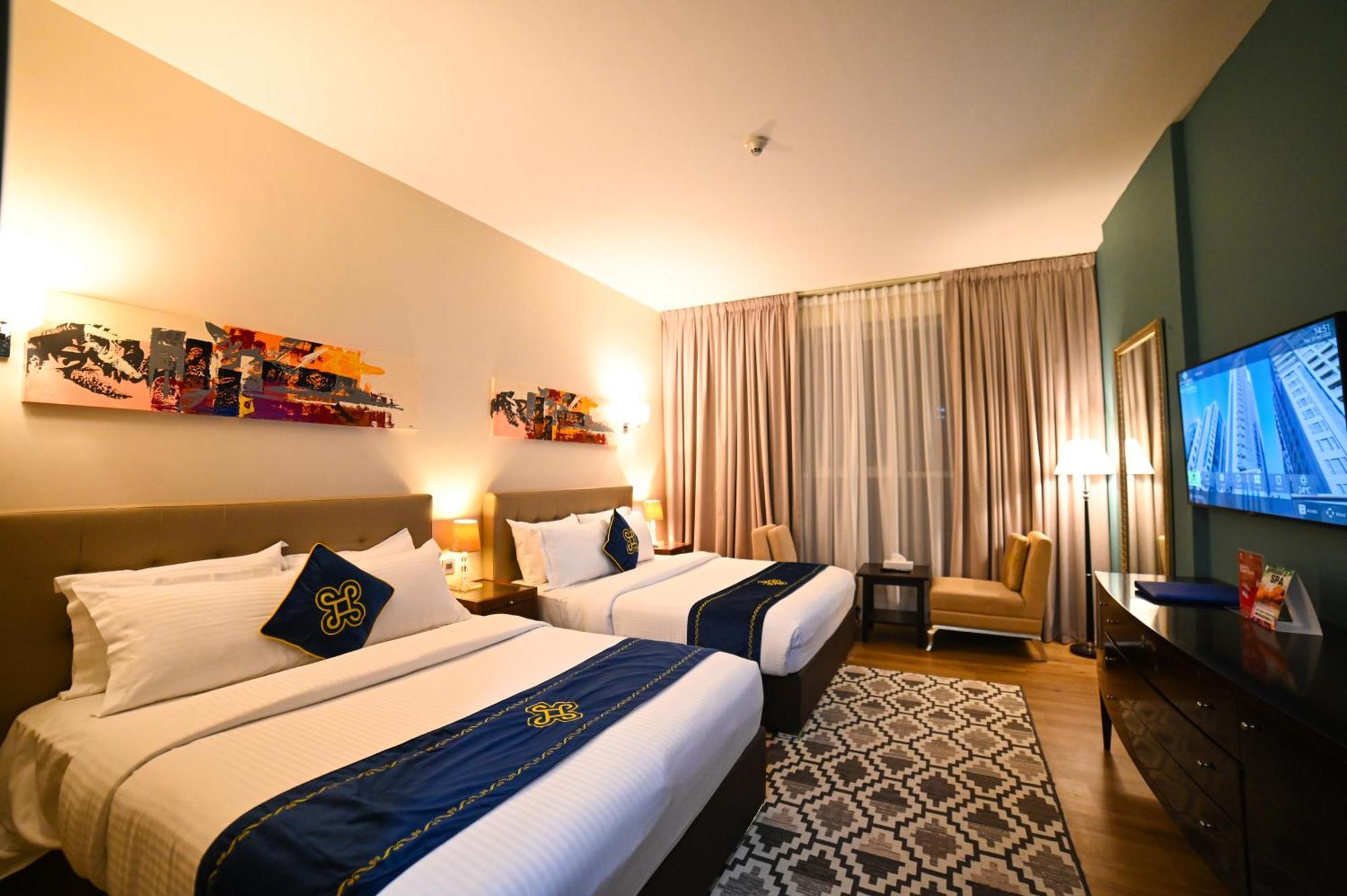 Seven Seas Hotel Дубай Екстериор снимка