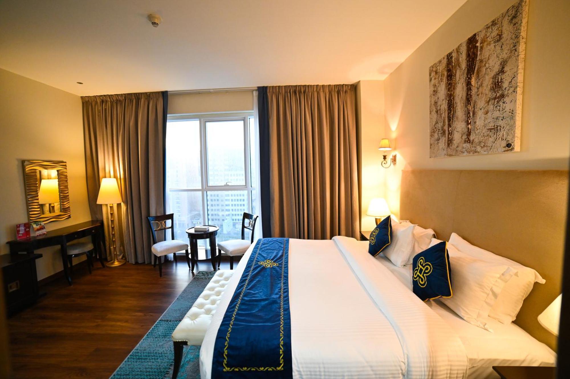 Seven Seas Hotel Дубай Екстериор снимка